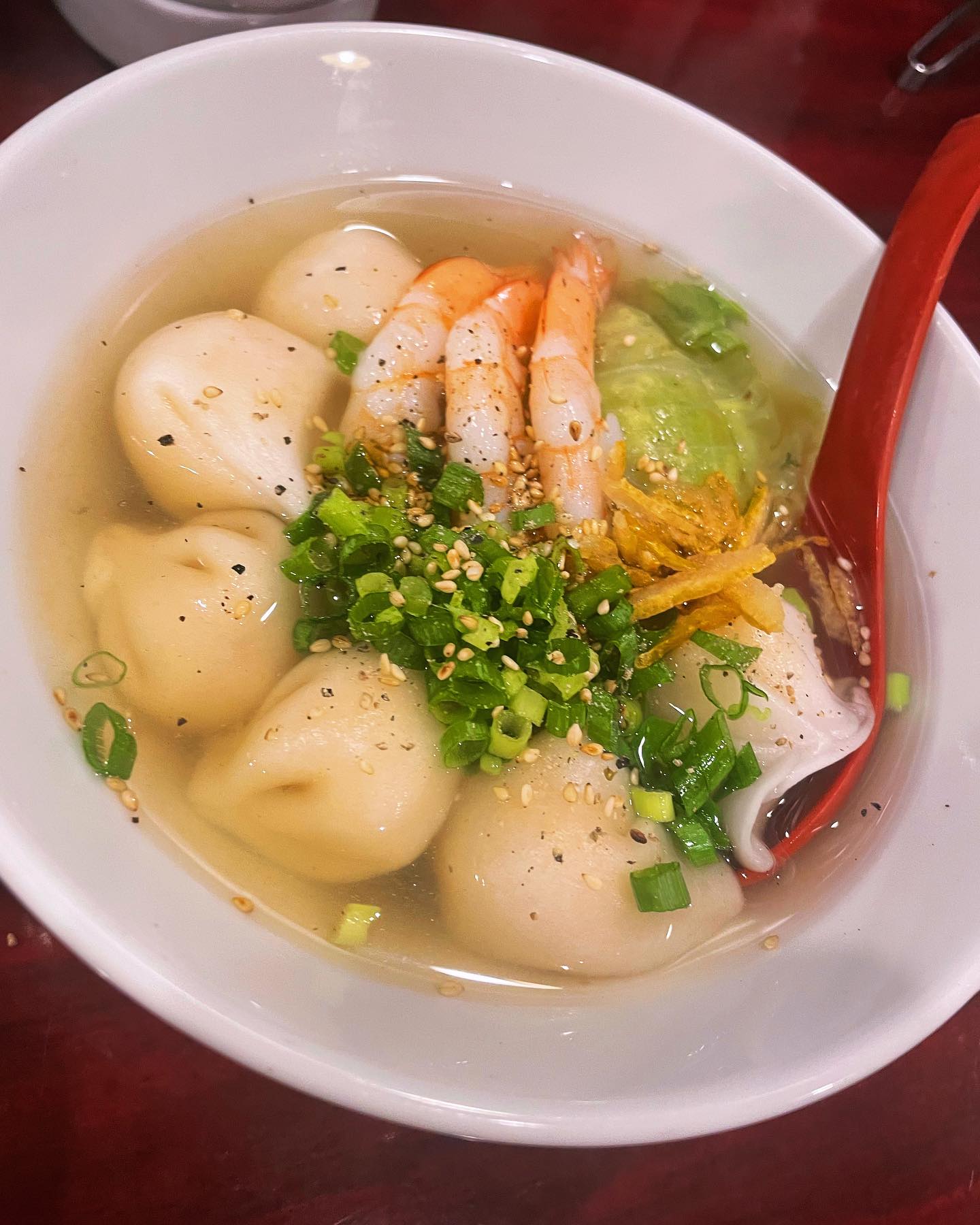 海老🦐スープ🥰
肉で重くなる後半戦
身体に染み込んでくるスープと🥹
海老の🦐食感が心地よいです
レタスがさっぱりさせてくれるスープ
是非お試しください
本日空き沢山
土曜日満席
5/27タン祭りとなります