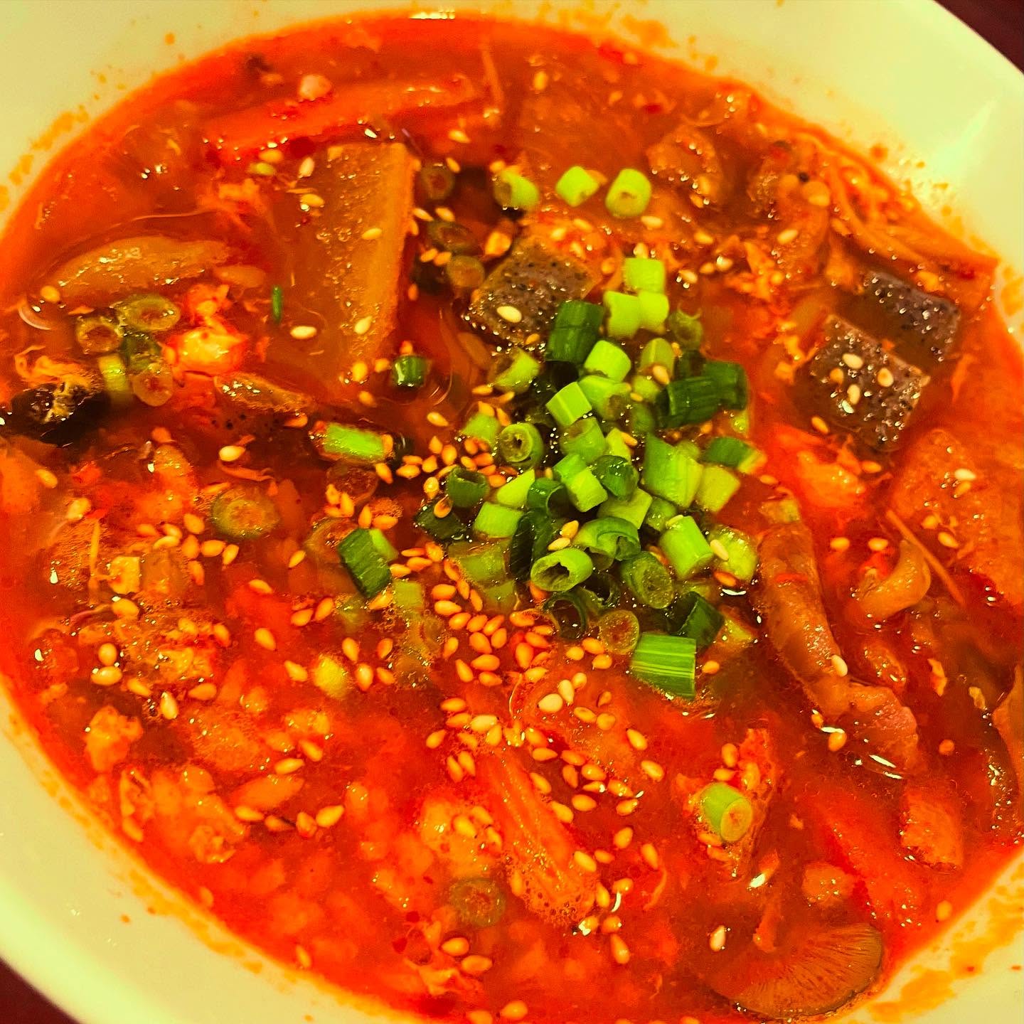 15(土)16（日）
カルビクッパの素🌶🌶 1000円
スンドゥブチゲ🌶 800円

販売致します

今回は葱 ザブトン ハラミ の牛すじ
野菜も沢山入ってます

夕飯のお供に是非
