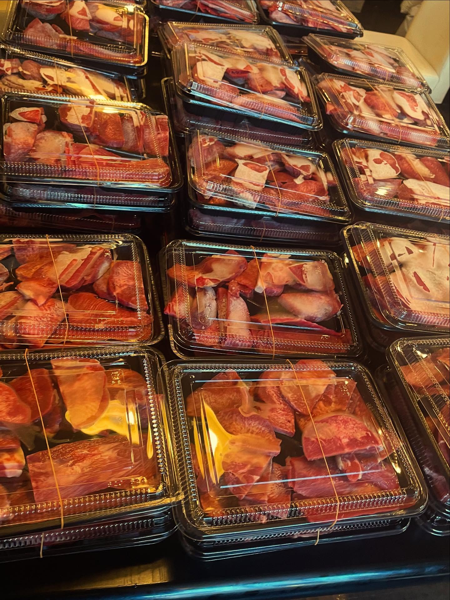 中落ちもりもり20kg

本日タン祭り

ご予約頂いたお客様

気を付けていらしてください³₃

タンシチュー
キーマカレー
予備あります