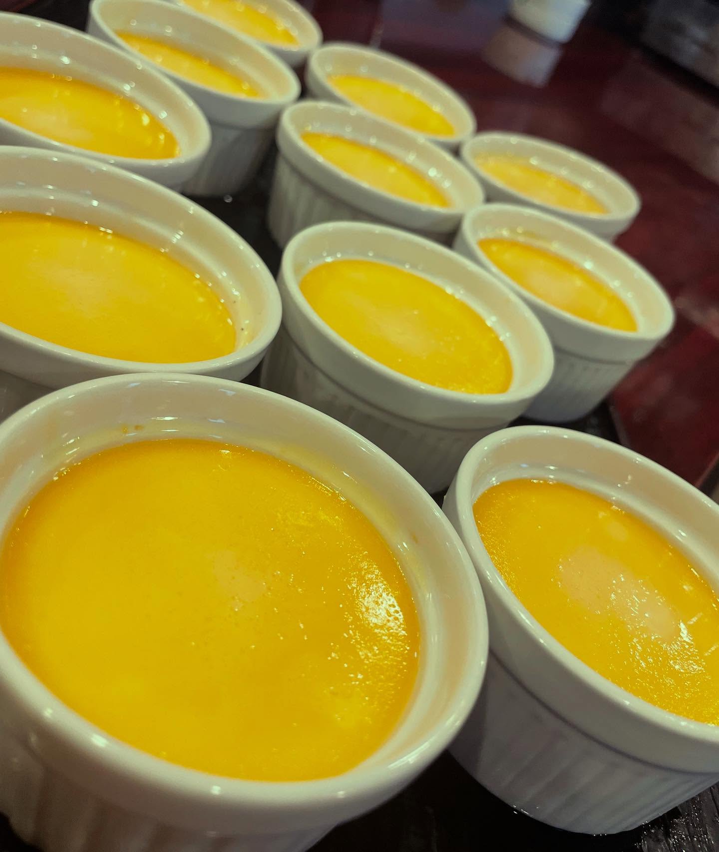 ほんと最近良く出てます
手作り濃厚クレームブリュレ🥰

仕上げのパリパリカラメルと濃厚クリームが人気です🥹

是非お試しください

明日はタン祭り

ご予約受付は今日までです
皆様のご参加お待ちしております