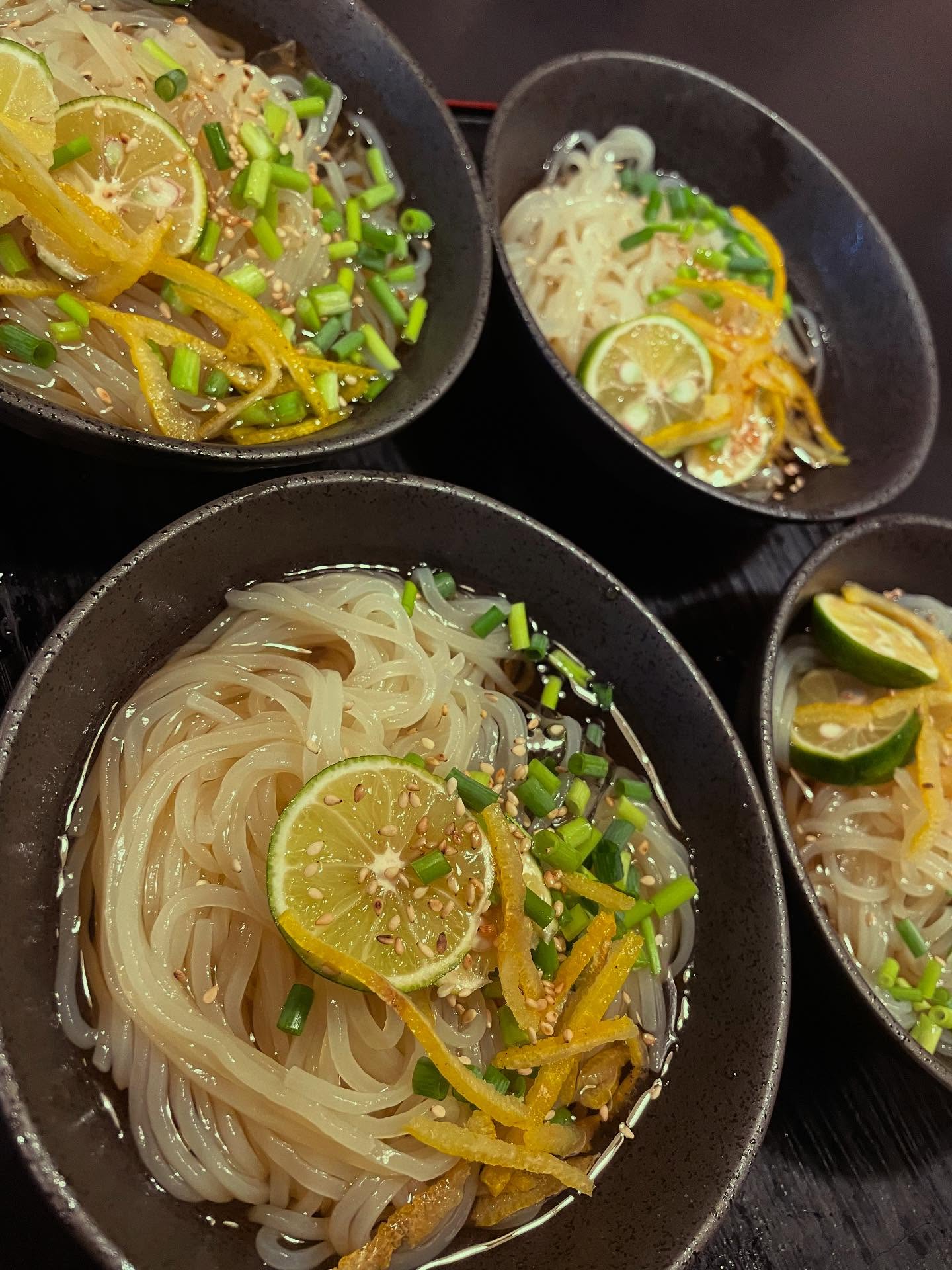 〆のゆずスダチ冷麺
人気です

今週は、土日空きあります
ご来店お待ちしております