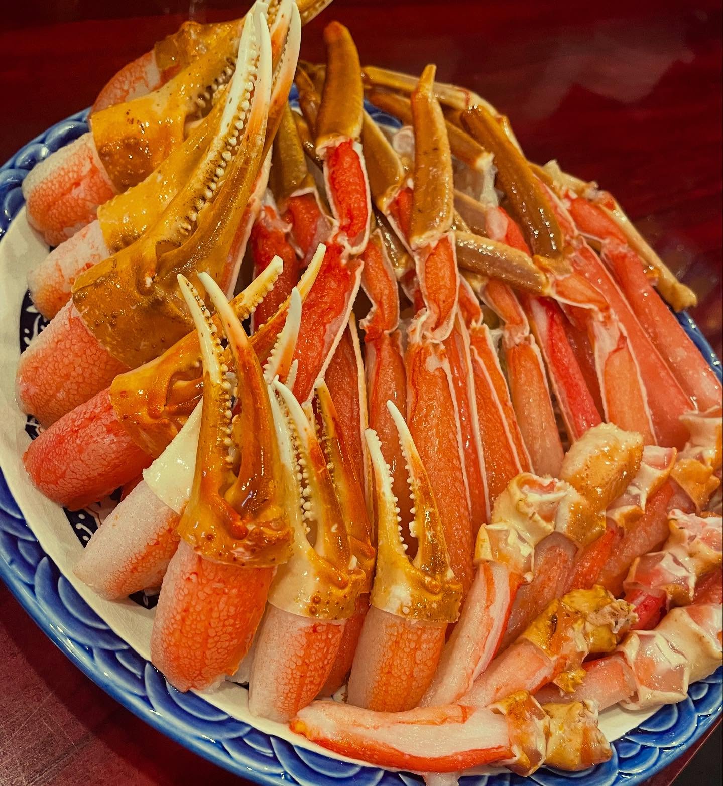 メリークリスマス

年末年始 沢山ご予約頂きありがとうございます

今日は空きあります

明日 明後日 30日は満席
日月空き僅かとなりますので

来店前確認よろしくお願いします。