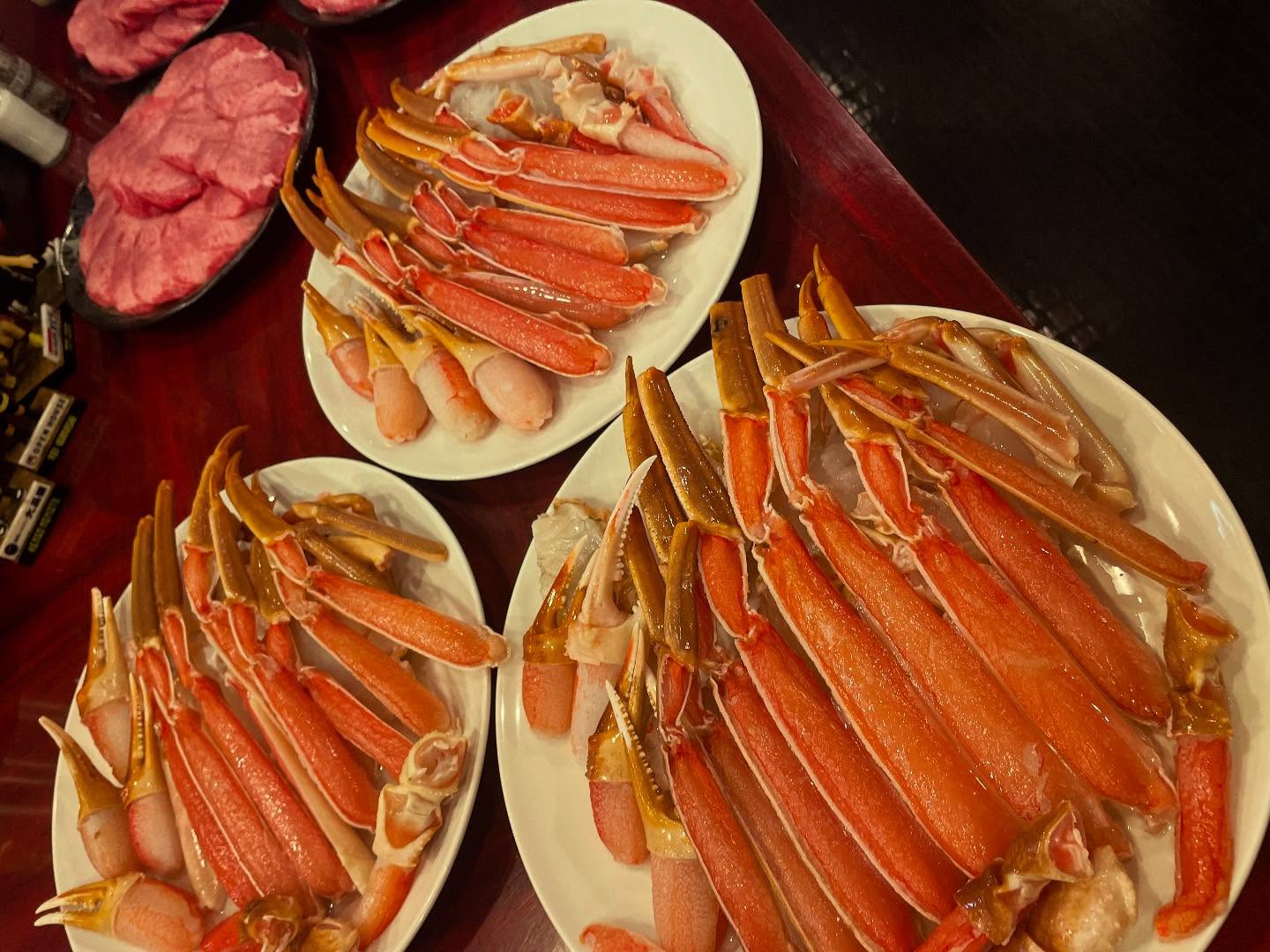 寒波ピークで
蟹🦀と芯タンしゃぶしゃぶ🥰
も注文増えています🥹

今週末は店内いい匂いの営業になりそうです🥰

🦀すきしゃぶは予約制となります
出汁がほんとに美味しいので

是非お召し上がりください