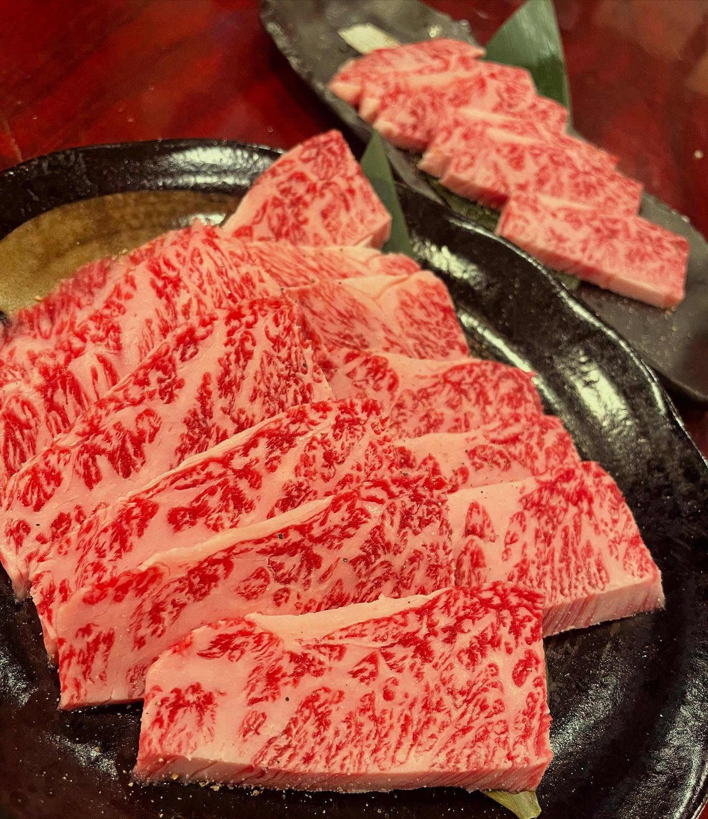 今使用しているカルビは、信州プレミアム和牛🥹

いいサシで美味しいカルビです

是非お試しください