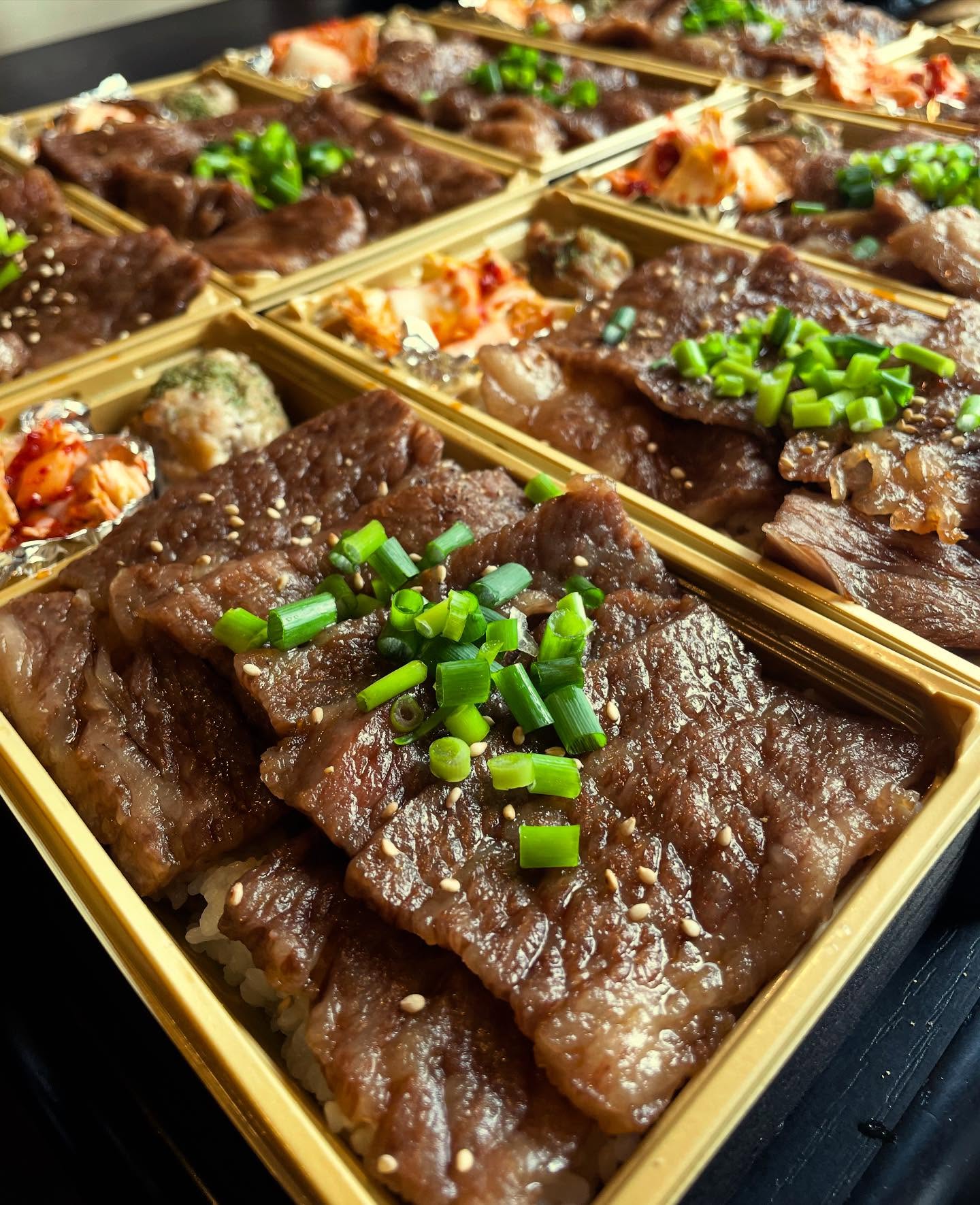 今日は希少部位ヘッドバラをふんだんに使いました🥹

うめーよな🤤まるさん自分で食べたい🥰

今日は久しぶりに昼配達³₃
行ってきます