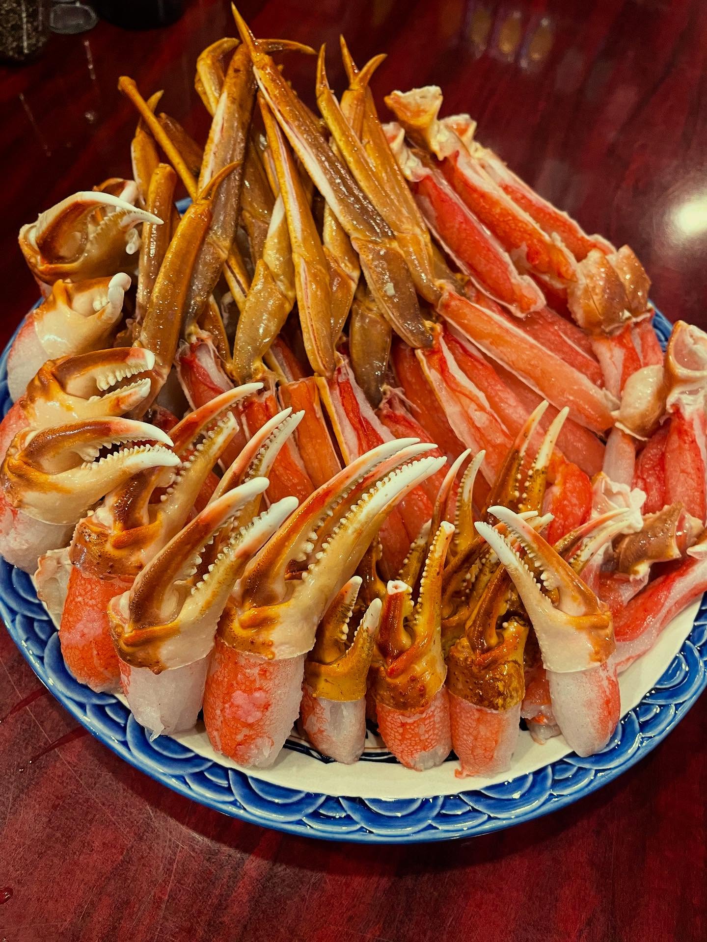 出汁が美味い🥰
椿苑人気の蟹🦀すきしゃぶ

蟹🦀すきしゃぶは今月末までとなります🥹

蟹🦀好きのお客様は是非ご利用ください