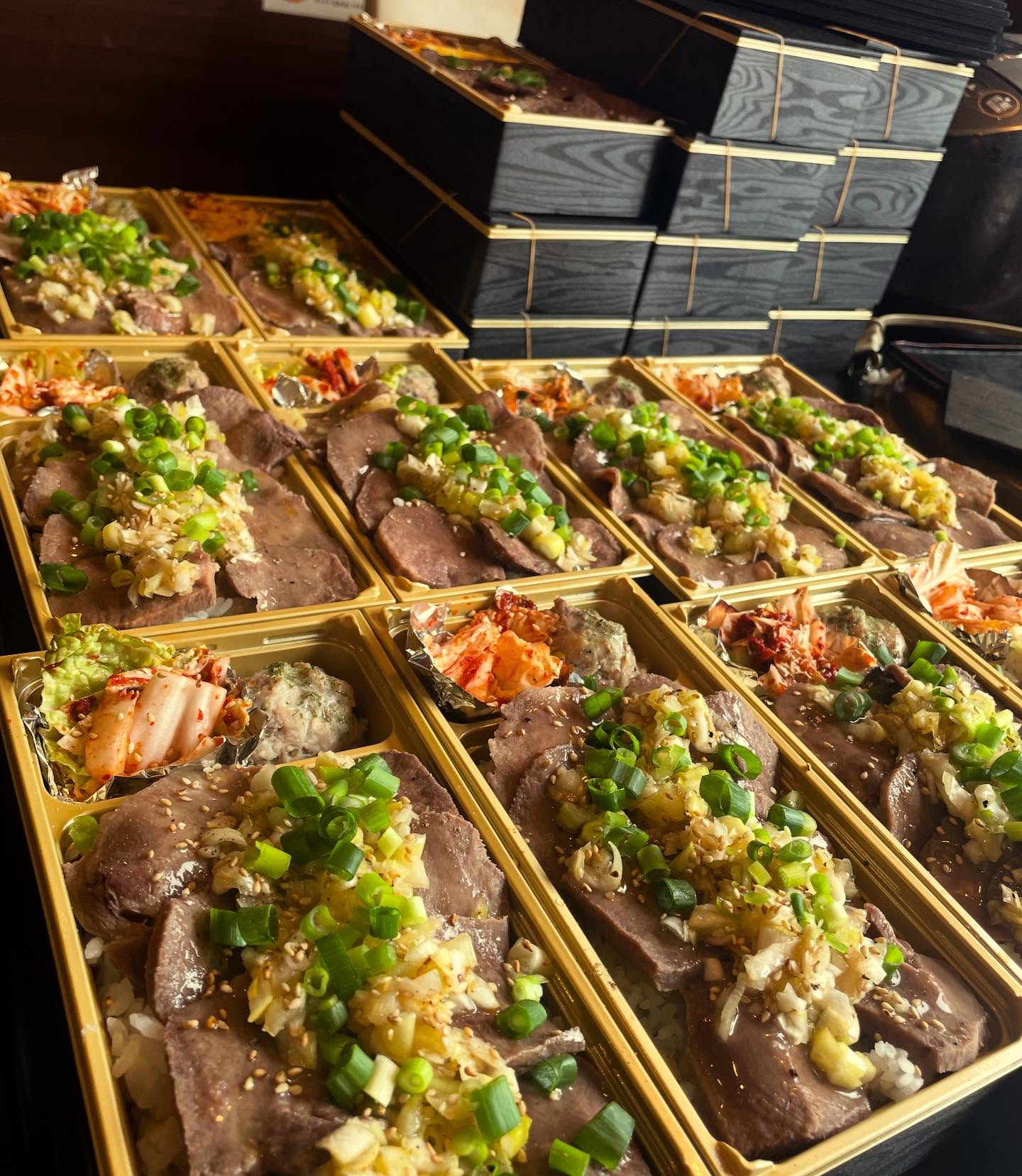 いざ配達へ💭

ザブトン弁当
柔らか葱塩芯タン弁当