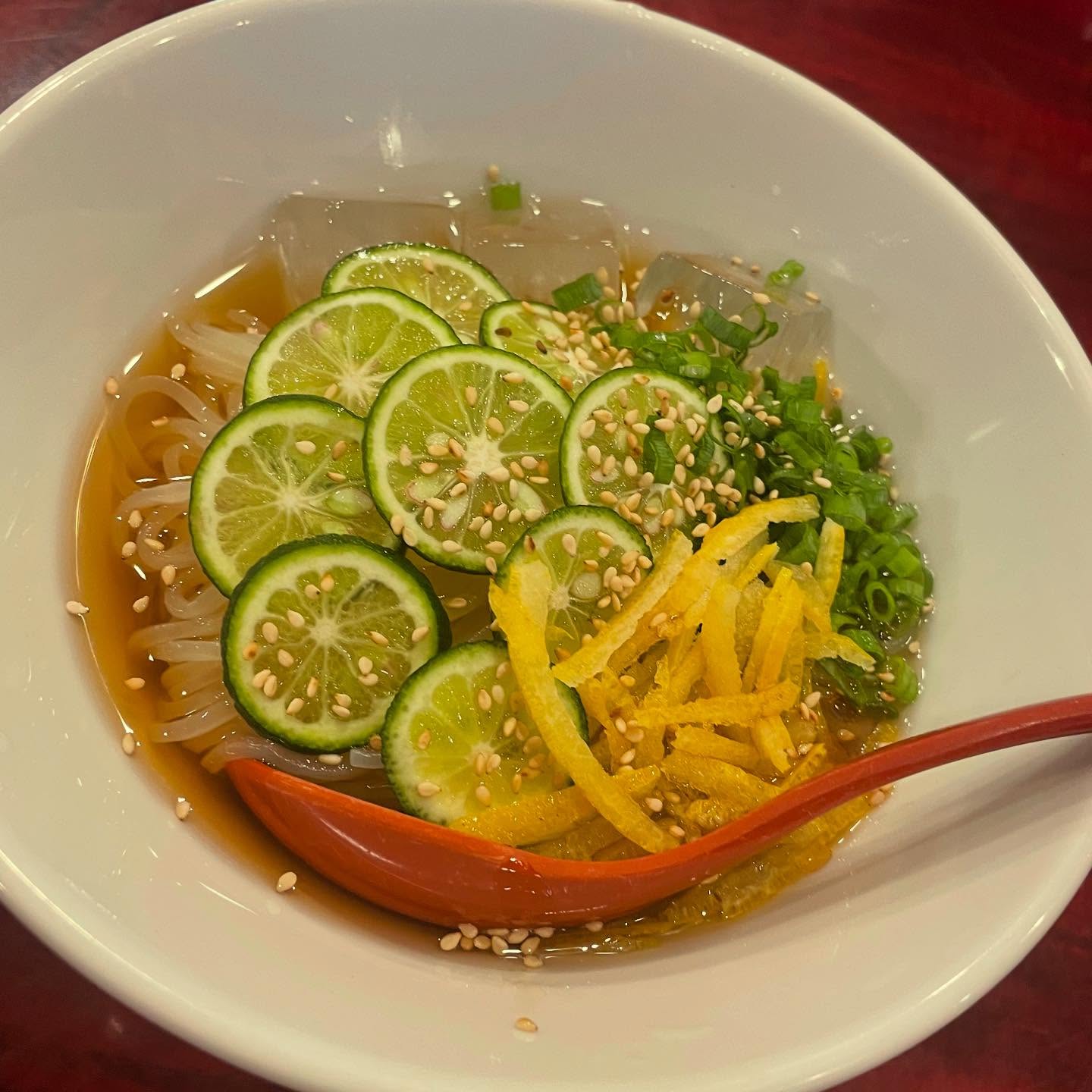 今年もやります🥰
柚子すだち冷麺🥹

今日から販売開始

焼肉の合間にさっぱりと
お召し上がりください