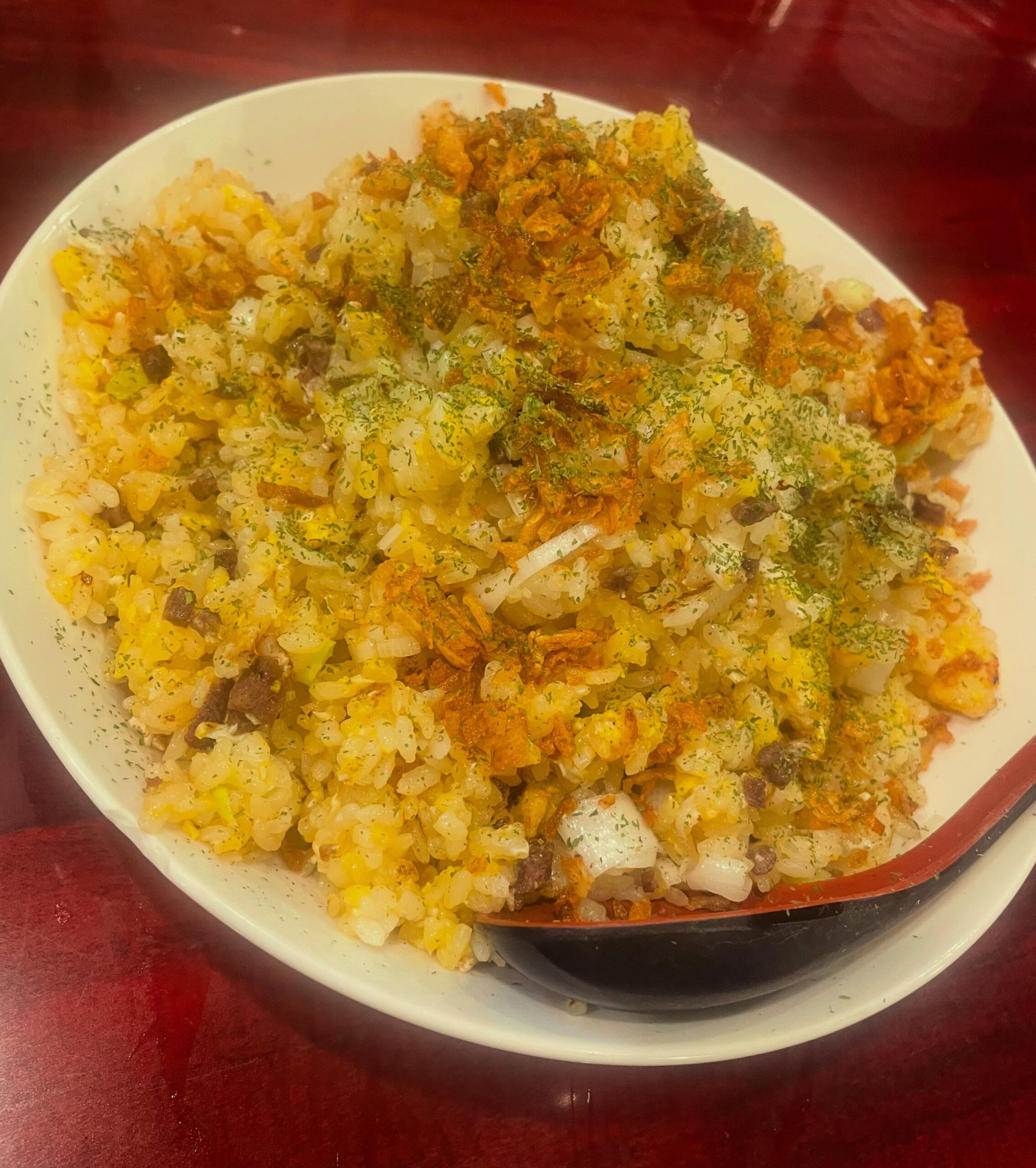 食べるとハマる裏メニュー

牛タンチャーハン🥹

シンプルだけど味付けはピラフ
細かく牛タンの食感が美味し

3~4人でシェア出来ます
税1100円
