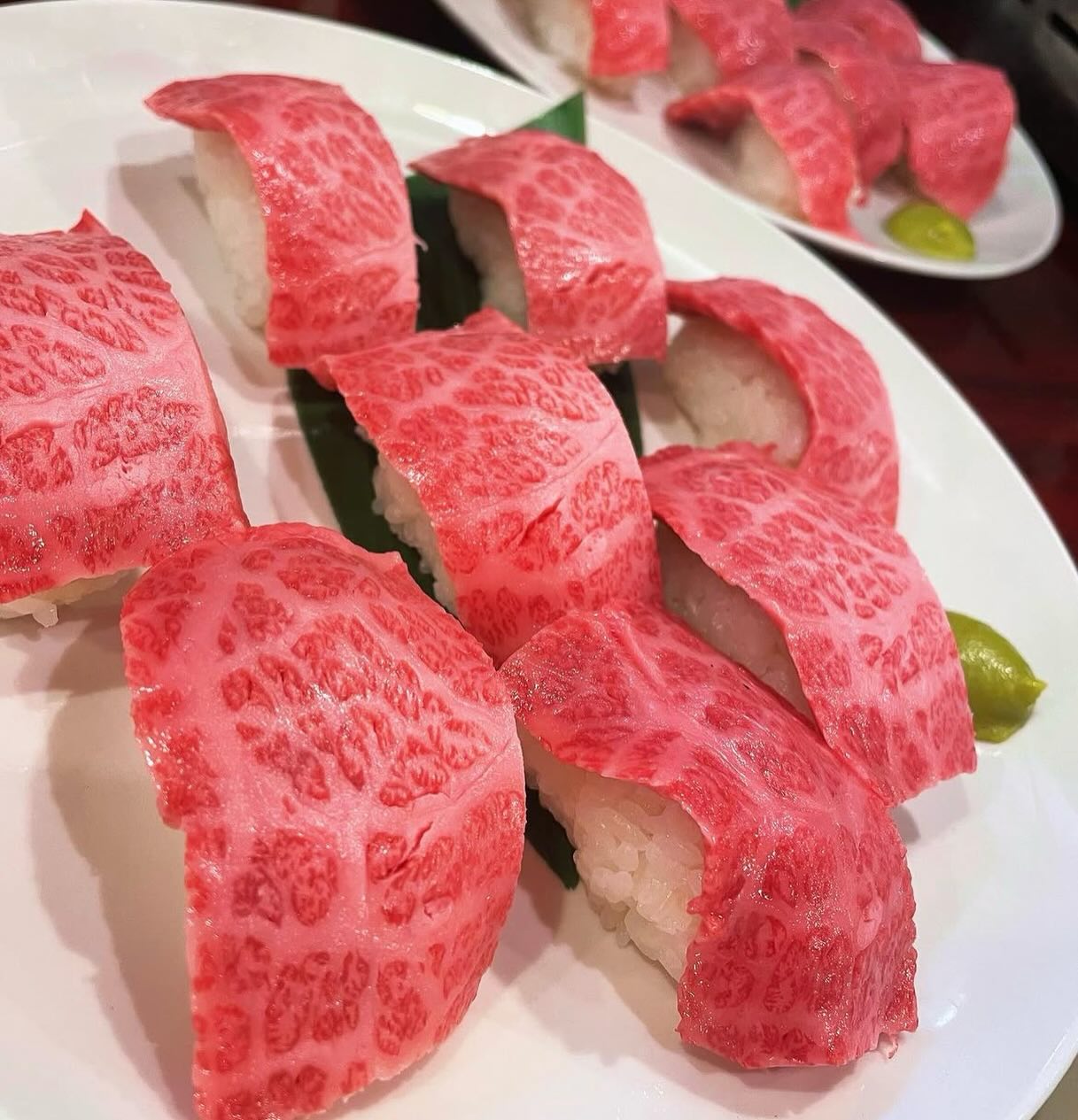 ザブトロ握り炙り🥰

〆に食べて欲しい🥹

黒毛和牛ザブトンの旨味を感じてください

本日予約０

ご来店お待ちしております